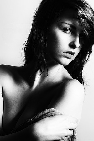 9B4X2626_Sharp