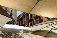Parasols III - Figures, Spain