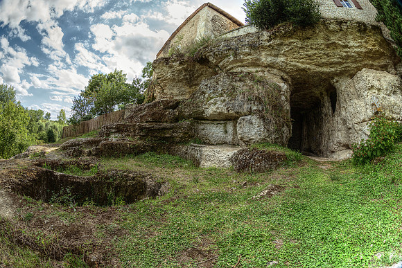 Eglise Monolith I - Gurat, France