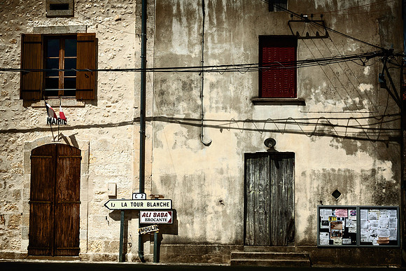 High Street - Cercles, France